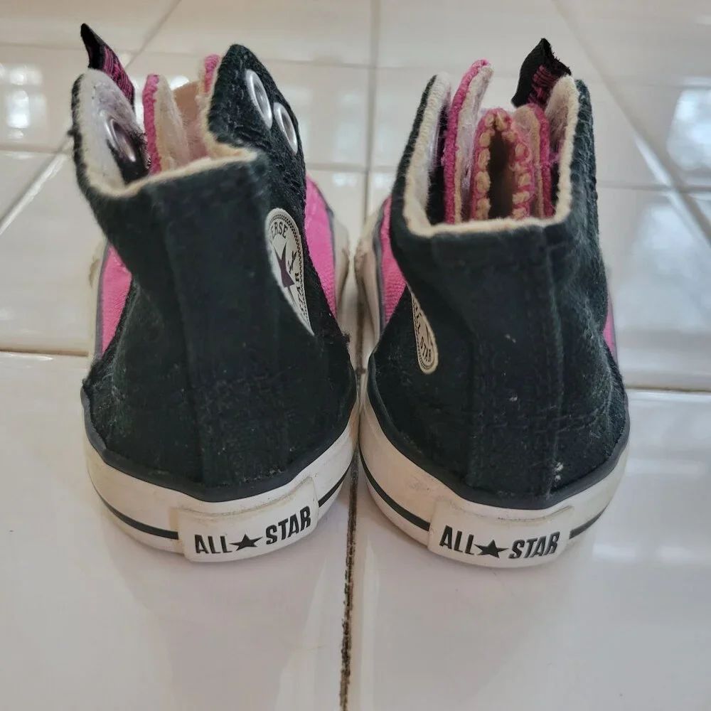 Converse All Star Infant High‎ Top Sneakers Size 2 Black Pink Canvas Shoes